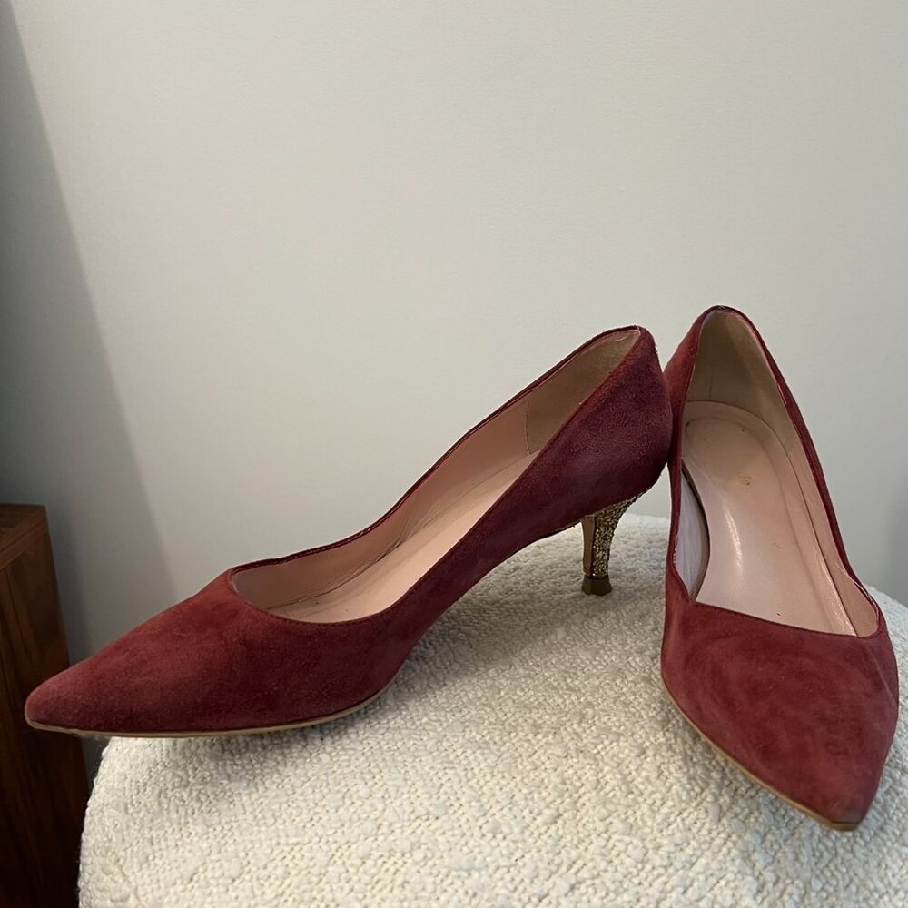 Kate Spade Burgundy Suede Pointed Toe Kitten Heels w/ Glitter Heel – US 7